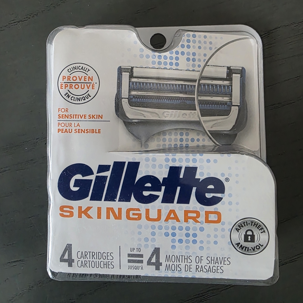 (SEALED) Gillette Skinguard Razor Cartridges